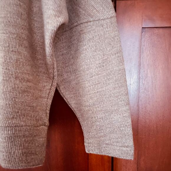 OGL Sweater V-Neck Collar Ribbed Heather Brown Tan Size Medium NEW - Picture 5 of 7